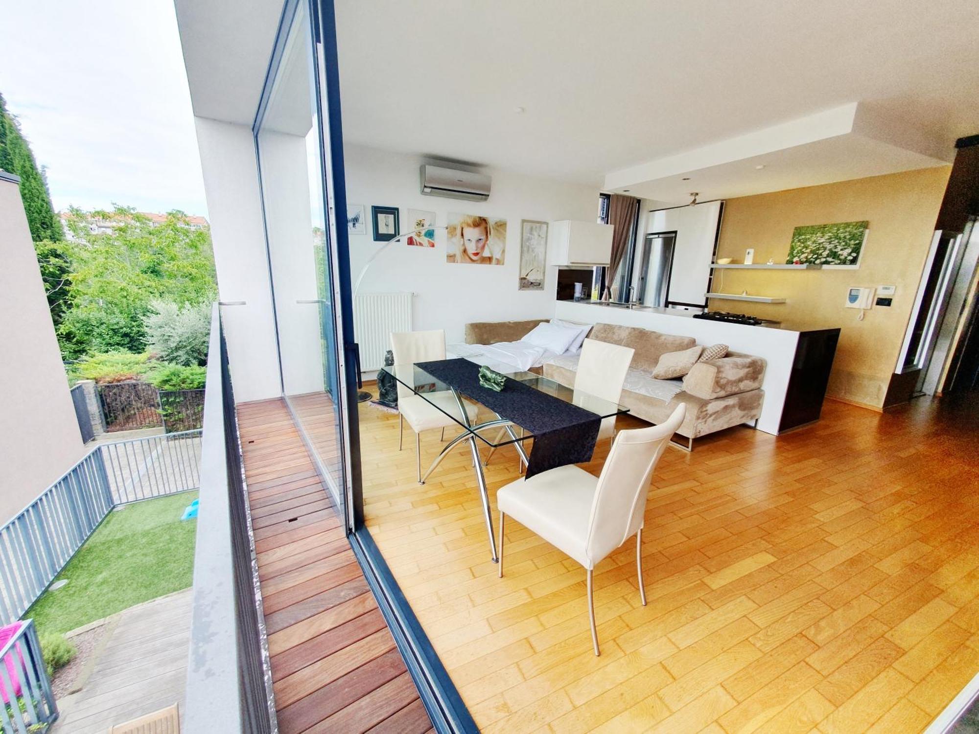 Bella Vista Lux Apartment With Private Terace Κόπερ Εξωτερικό φωτογραφία